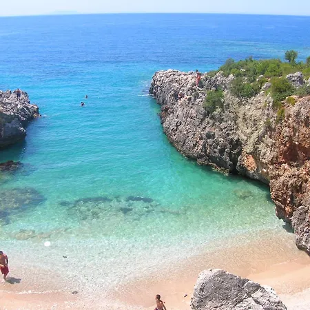 Icampjal Camp And Bar جال