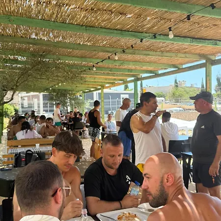 Icampjal Camp And Bar * جال