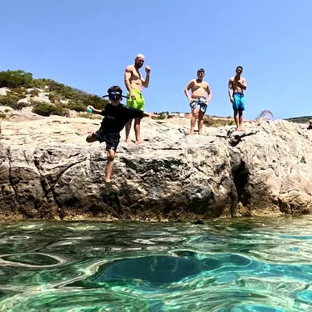 Icampjal Camp And Bar مكان تخييم