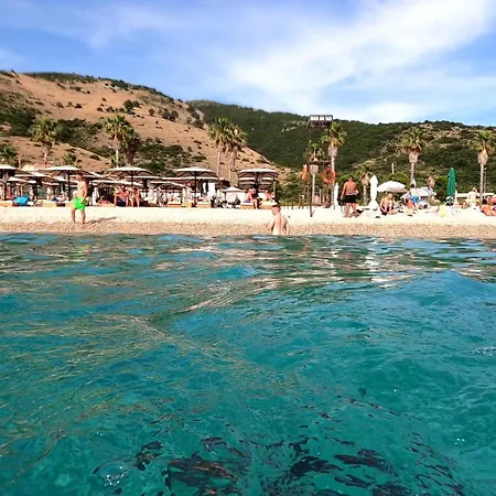 Icampjal Camp And Bar